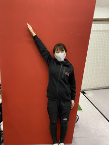 1分で肩こりに効果的！簡単肩甲骨ストレッチ！！