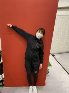 1分で肩こりに効果的！簡単肩甲骨ストレッチ！！