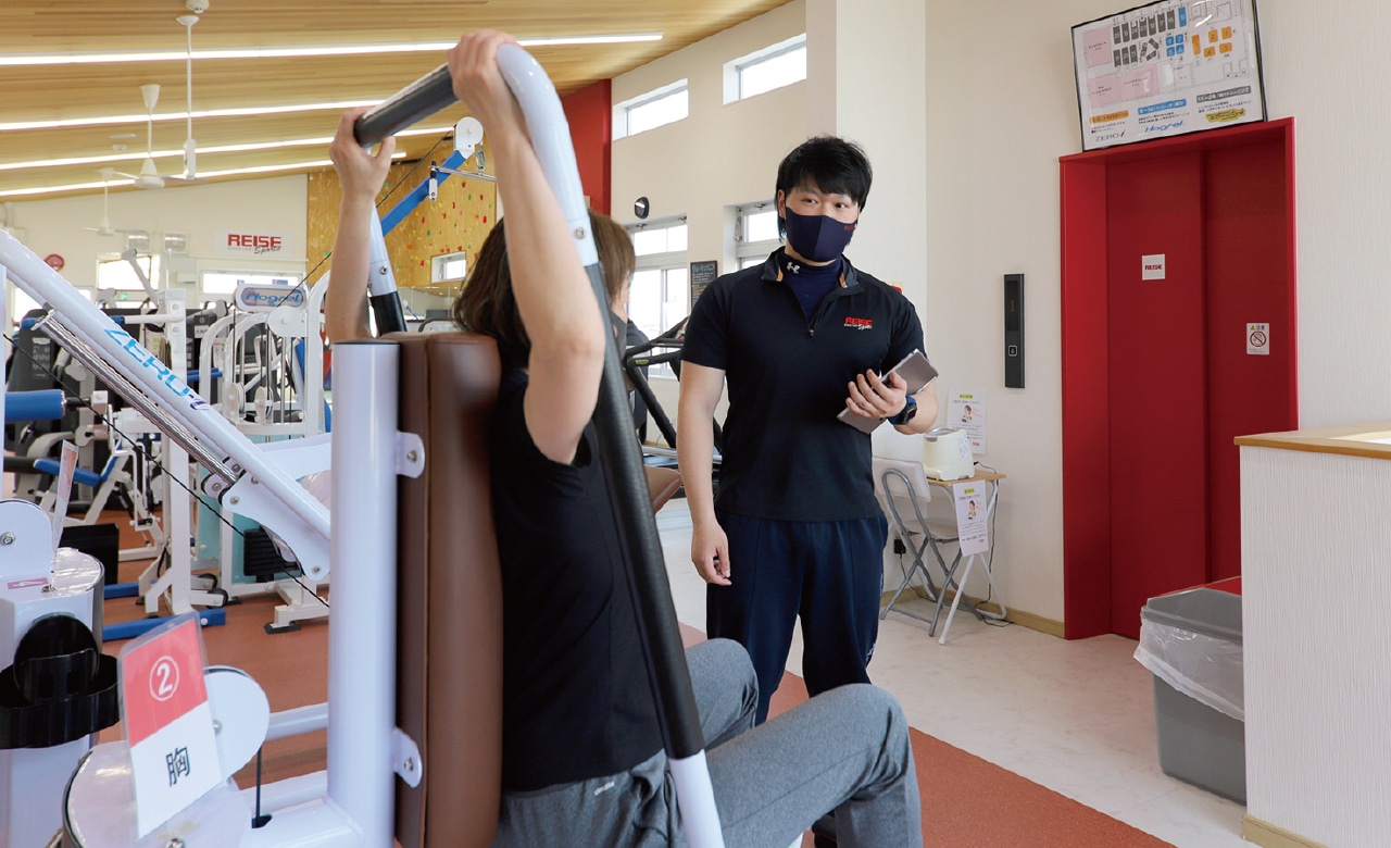 腰痛の原因はキッチンの高さ！？もう前みたいに戻りたくない。現状維持しながら6年間通い続けています。 | 会員様インタビュー vol.6