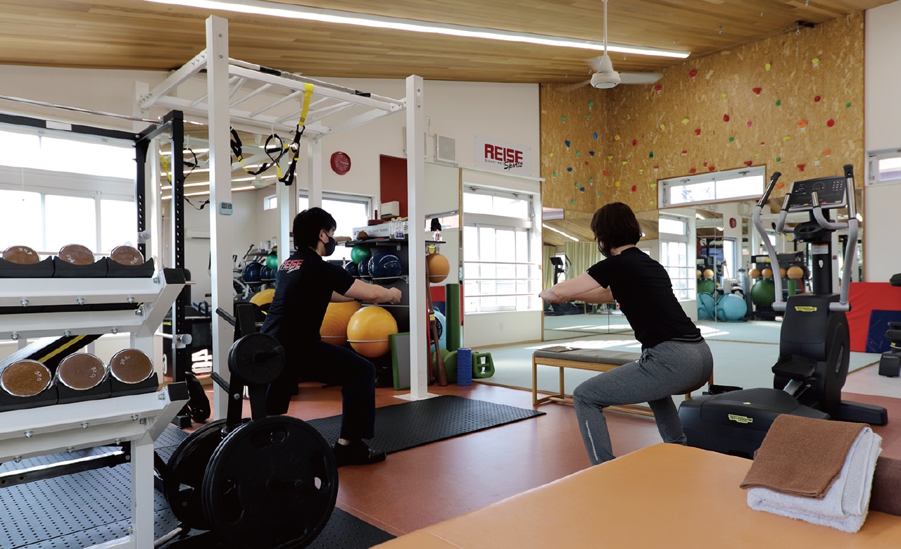 腰痛の原因はキッチンの高さ！？もう前みたいに戻りたくない。現状維持しながら6年間通い続けています。 | 会員様インタビュー vol.6