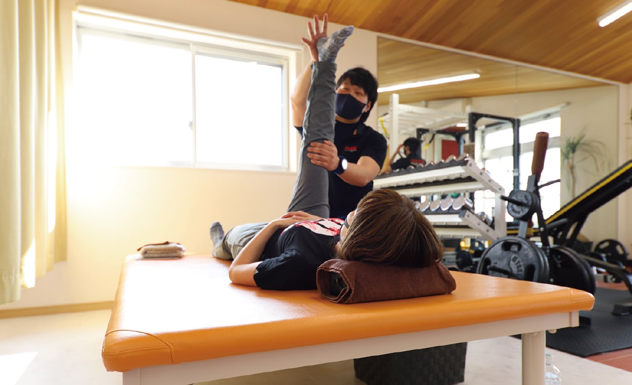 腰痛の原因はキッチンの高さ！？もう前みたいに戻りたくない。現状維持しながら6年間通い続けています。 | 会員様インタビュー vol.6